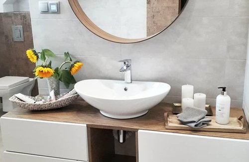 Łazienka bez remontu: sprawdzone sposoby na nowy wygląd bez wielkich koszt&oacute;w